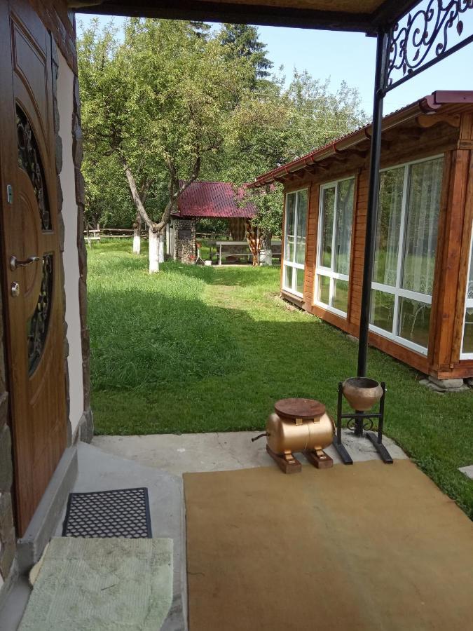 Pidkova Villa เวอร์คอฟเวอนา ภายนอก รูปภาพ