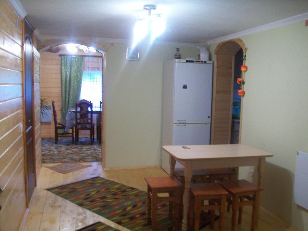Pidkova Villa เวอร์คอฟเวอนา ภายนอก รูปภาพ