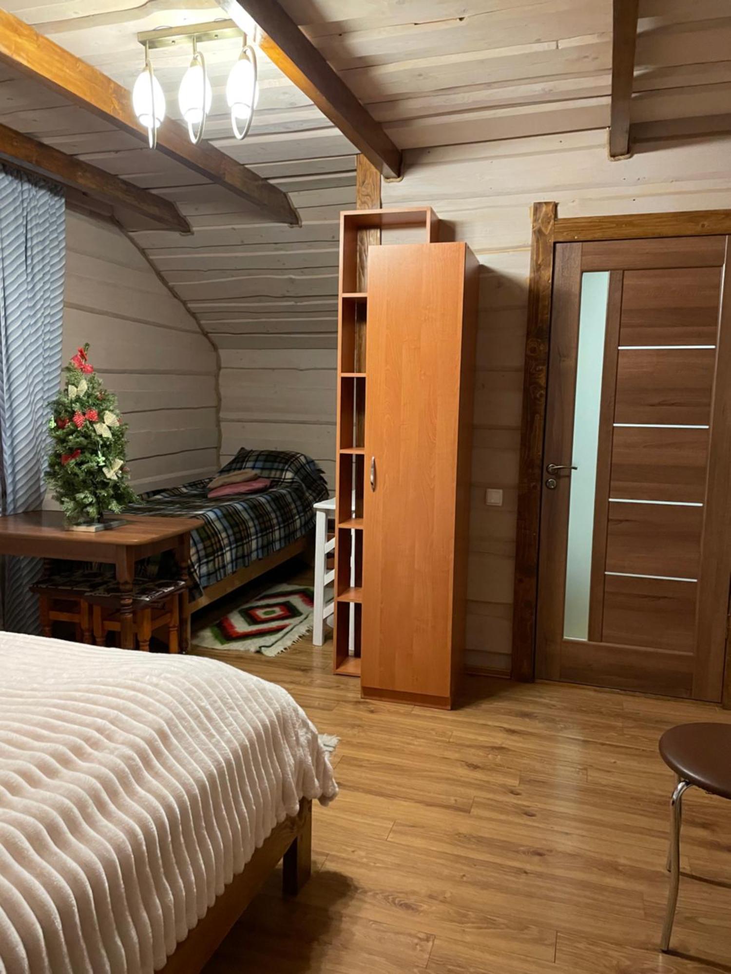 Pidkova Villa เวอร์คอฟเวอนา ภายนอก รูปภาพ